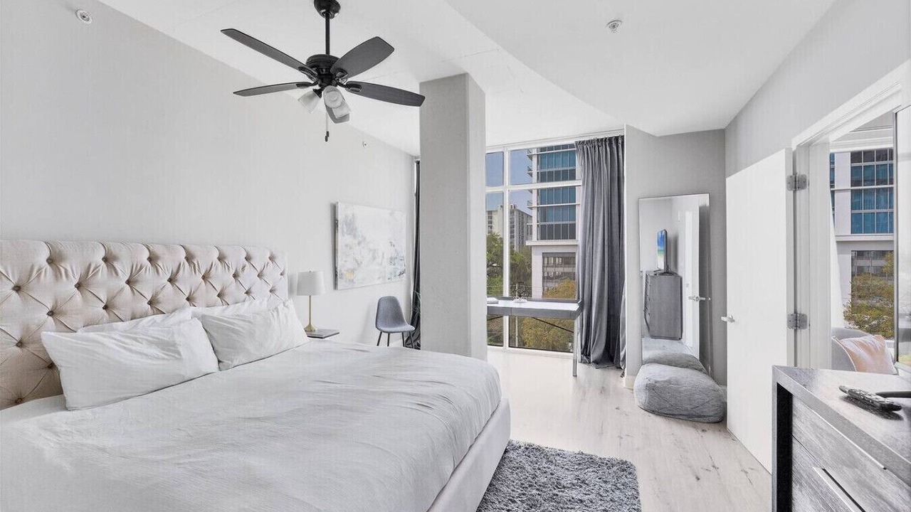 Photo of Bedroom in South Eola