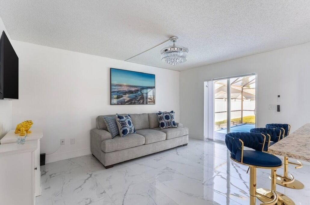 Photo of Livingroom in Buena Ventura Lakes