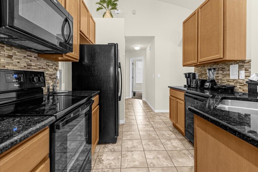 Photo of Kitchen in Veranda Palms