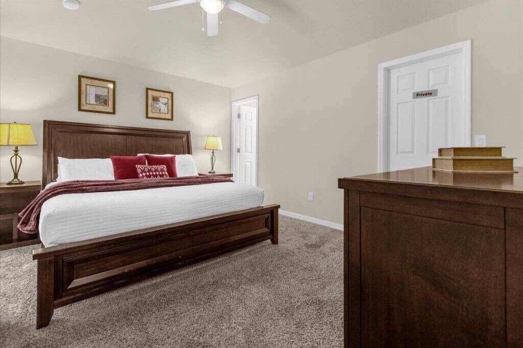 Photo of Bedroom in Veranda Palms