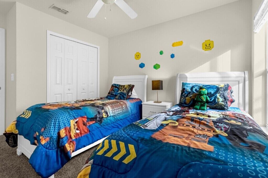 Photo of Bedroom in Veranda Palms