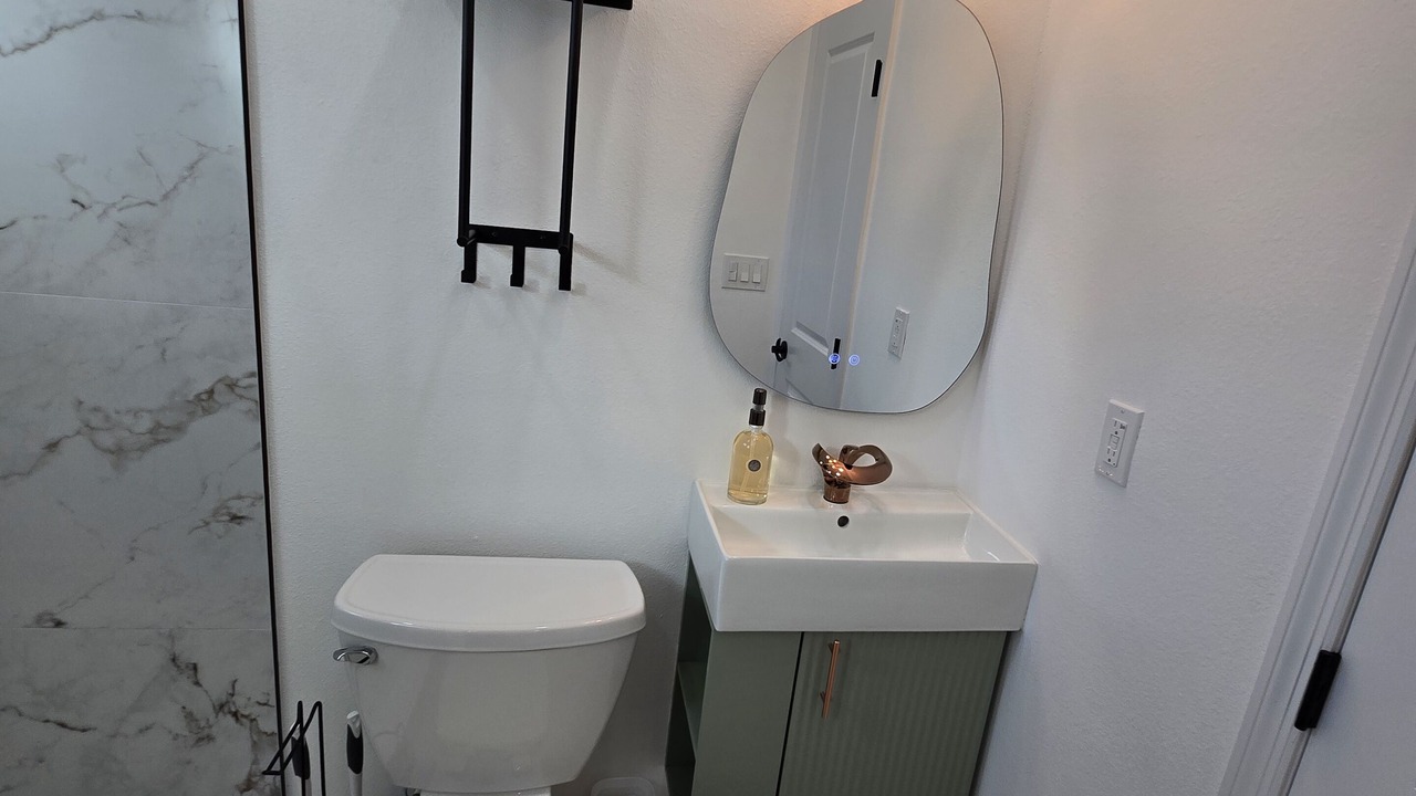 Photo of Bathroom in College Park