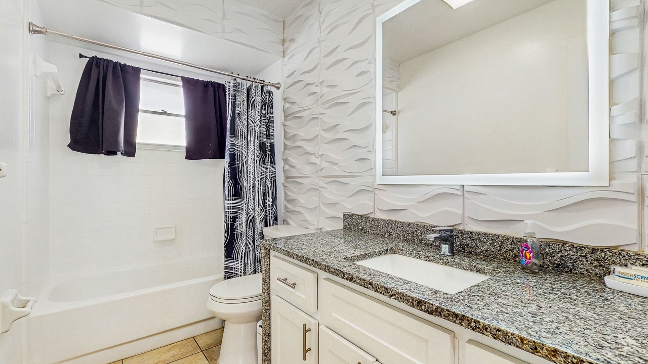 Photo of Bathroom in Indian Ridge