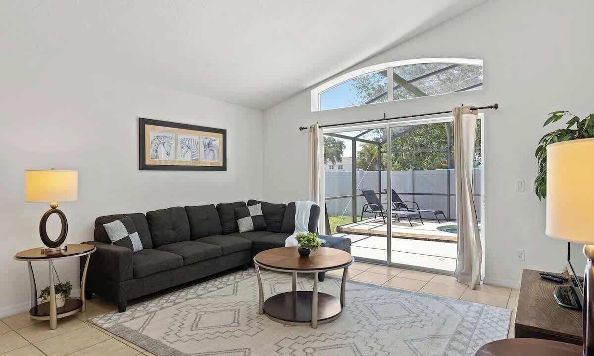 Photo of Bedroom in Veranda Palms