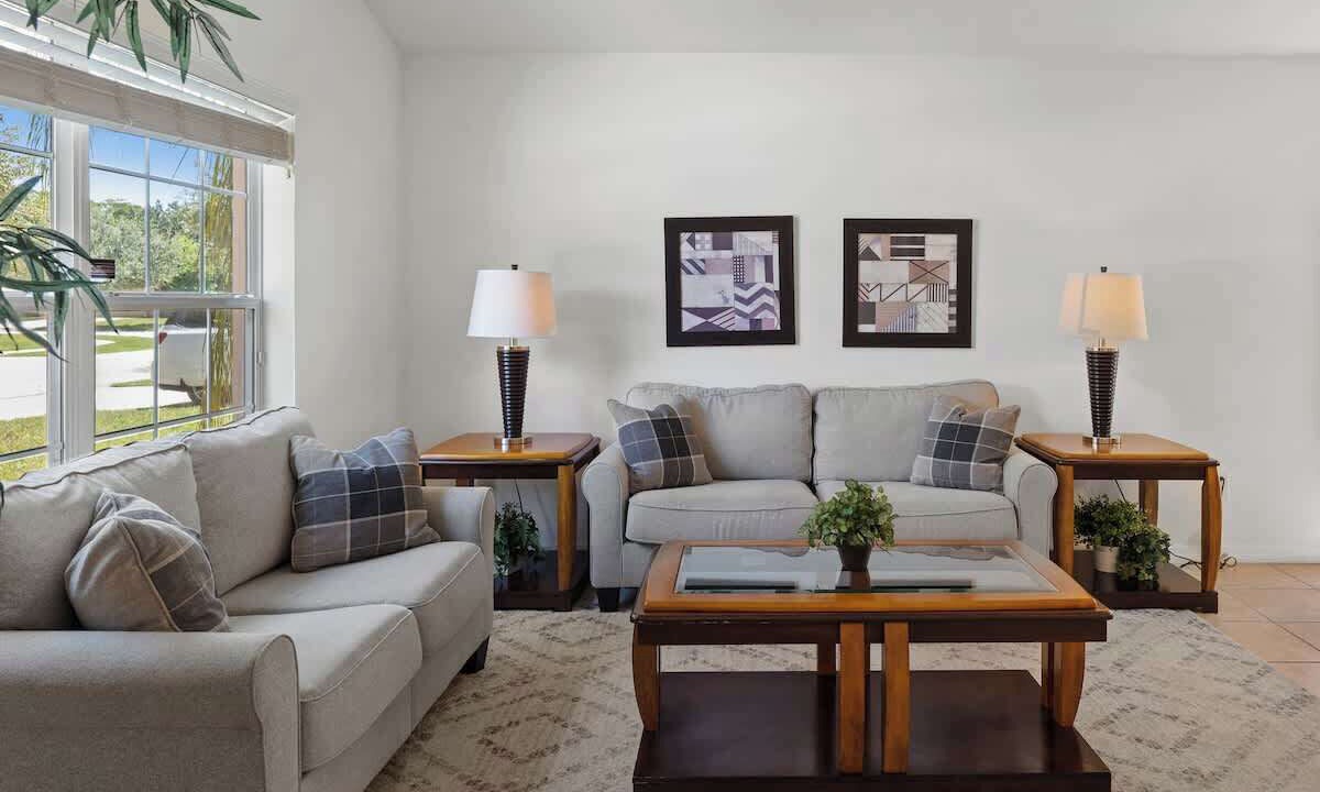 Photo of Bedroom in Veranda Palms
