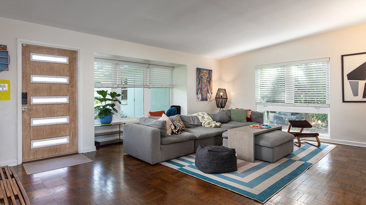 Photo of Livingroom in Northeast Orlando