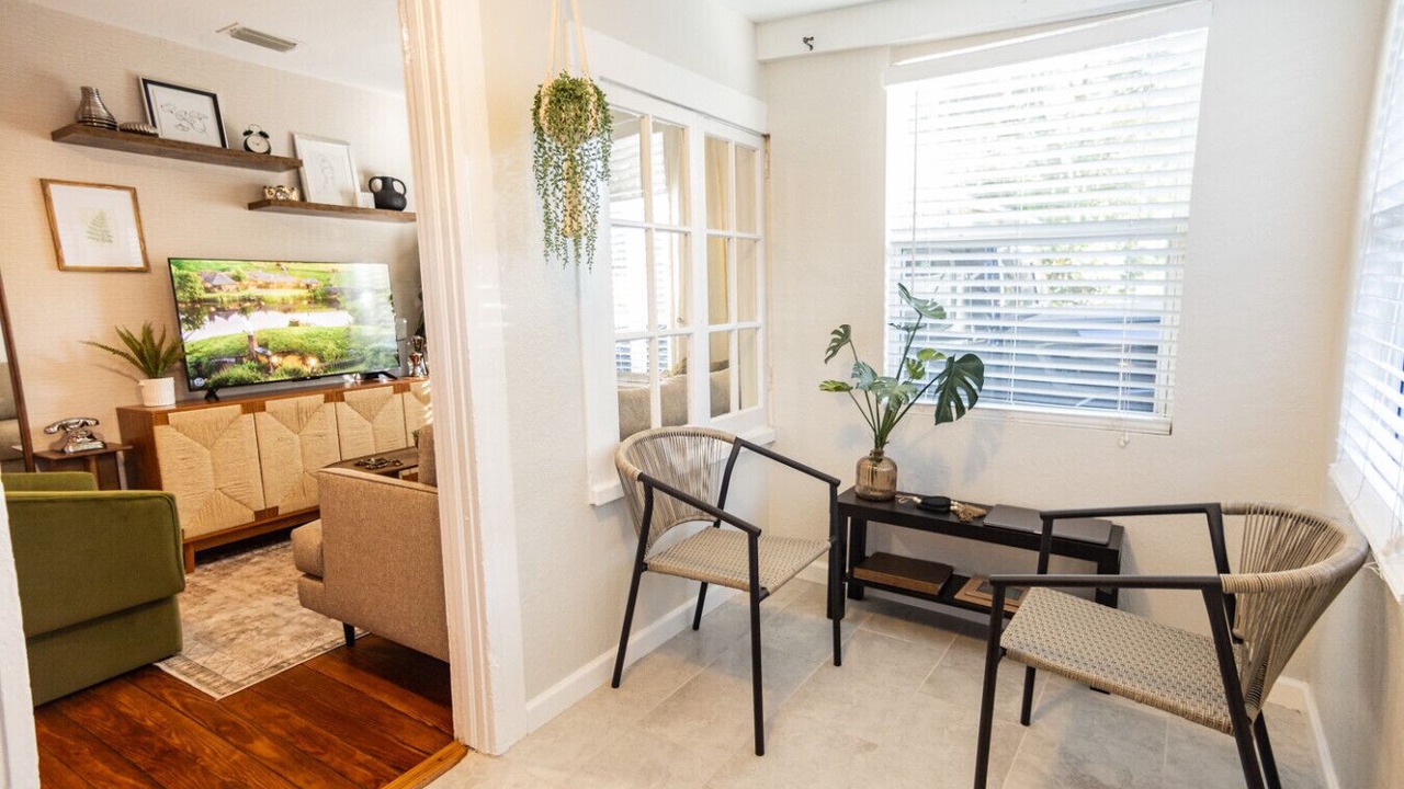 Photo of Livingroom in South Eola