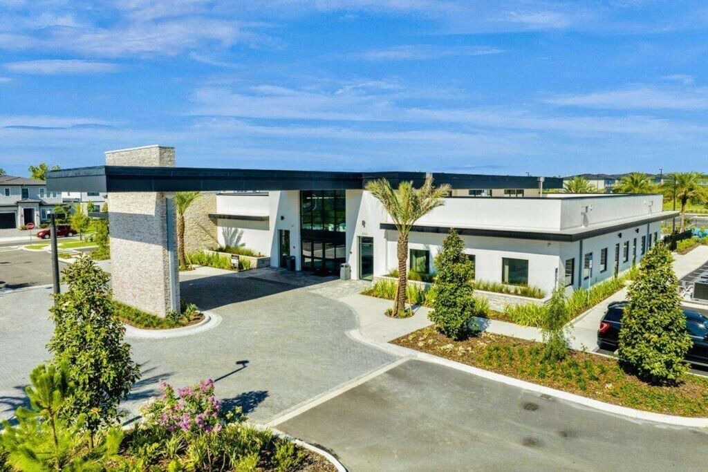 Photo of Others in Mariner's VIllage