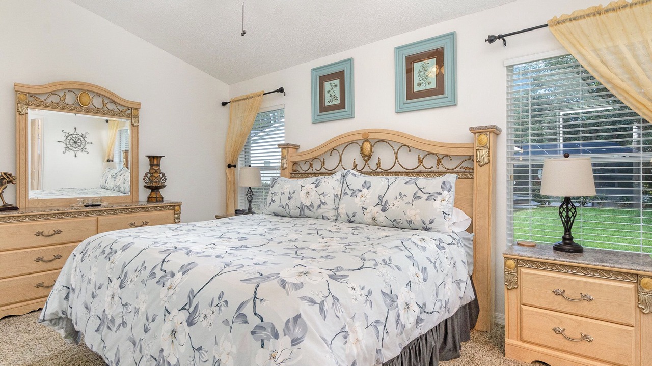 Photo of Others in Orange Tree