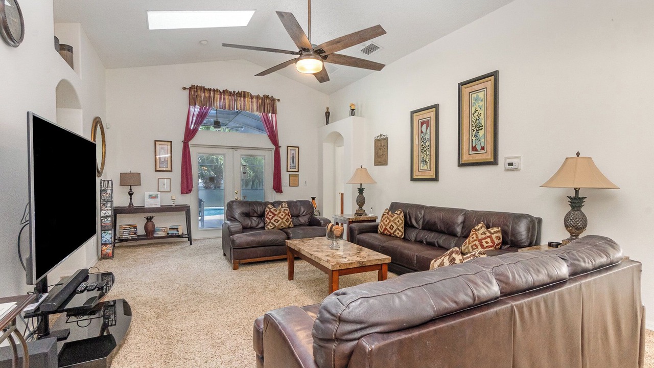 Photo of Others in Orange Tree