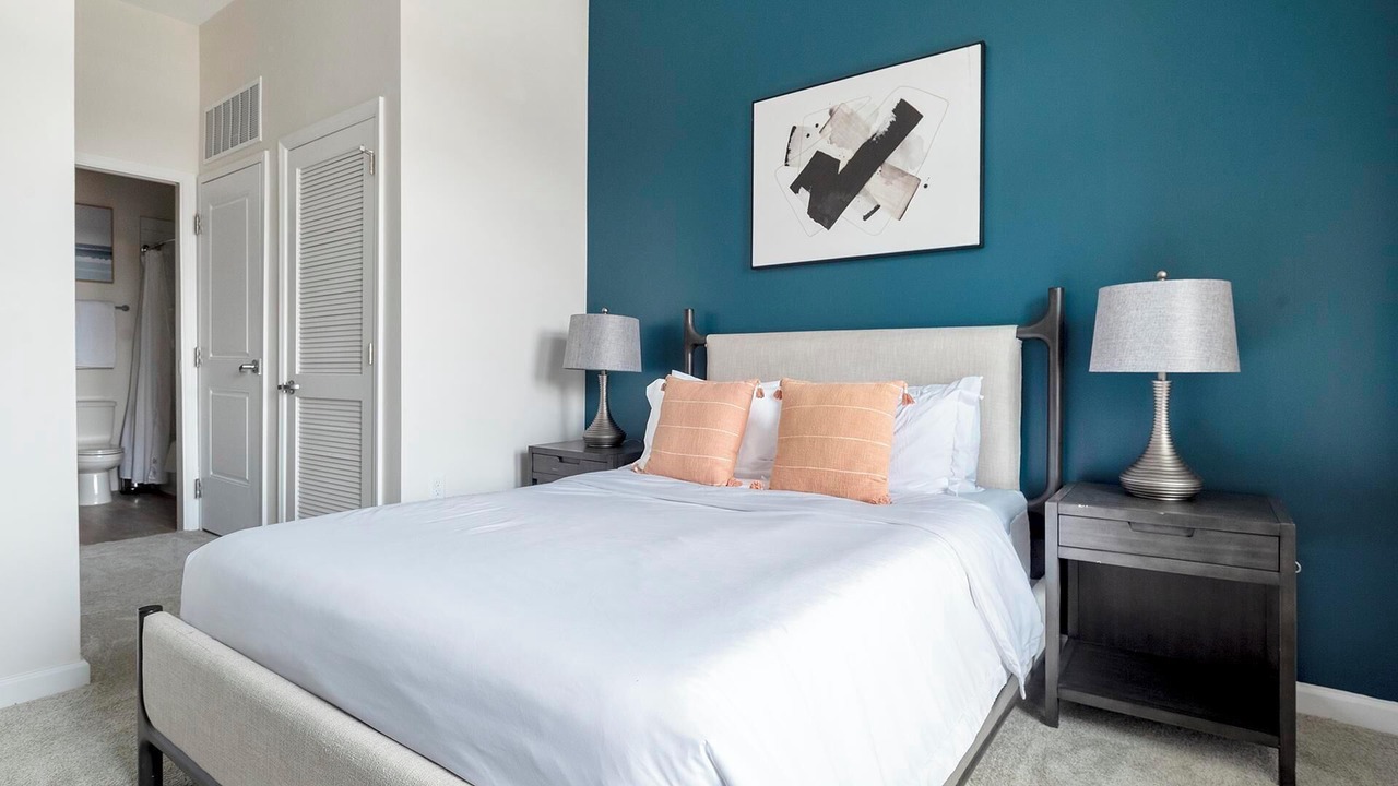 Photo of Bedroom in Florida Center