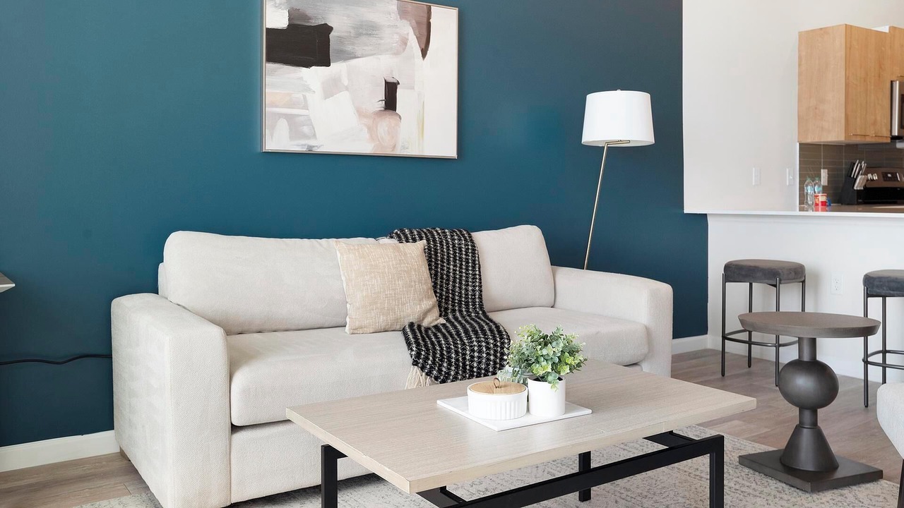 Photo of Livingroom in Florida Center