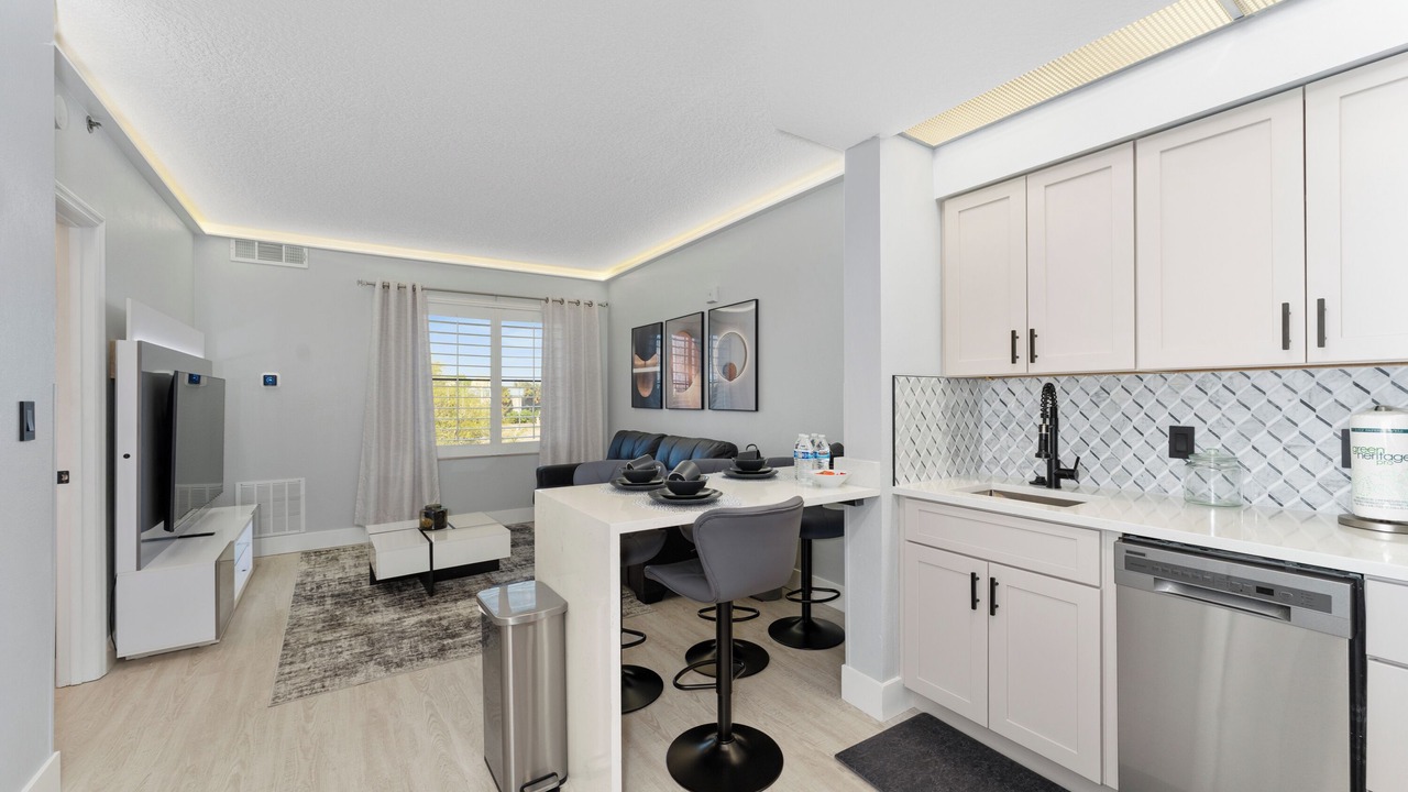 Photo of Kitchen in Florida Center