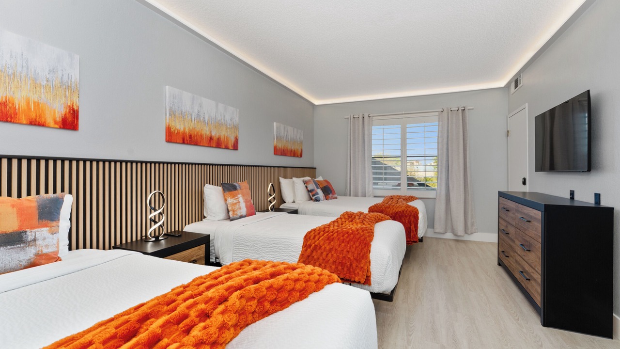 Photo of Bedroom in Florida Center