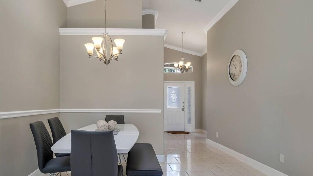 Photo of Others in Orange Tree