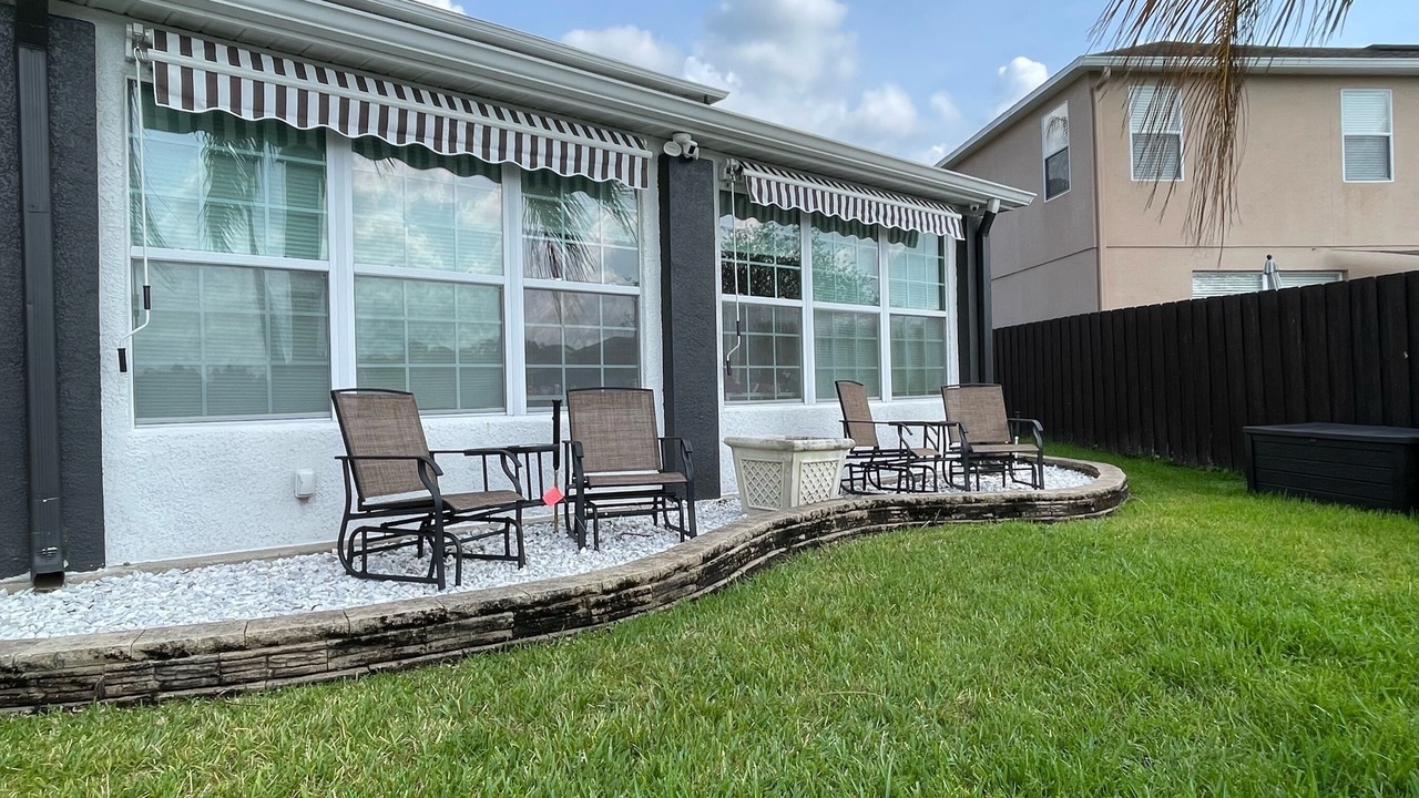 Photo of Patio Balcony in Vista East