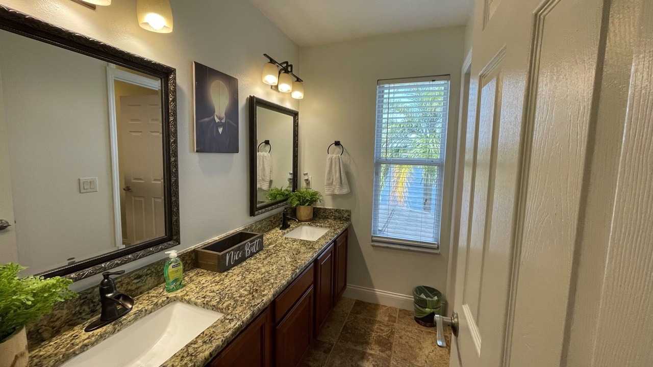 Photo of Bathroom in Vista East