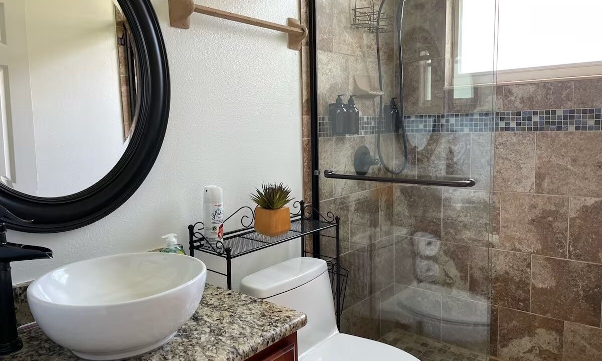Photo of Bathroom in Vista East