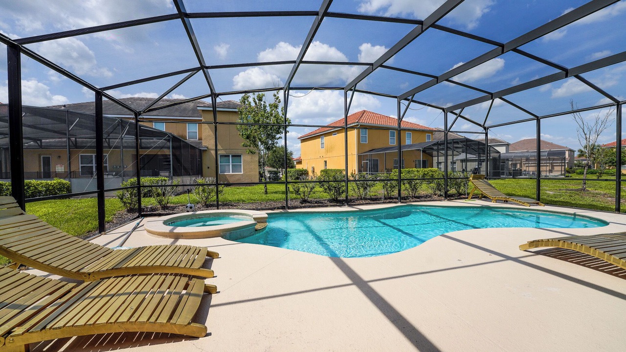 Photo of Outdoor in Loughman