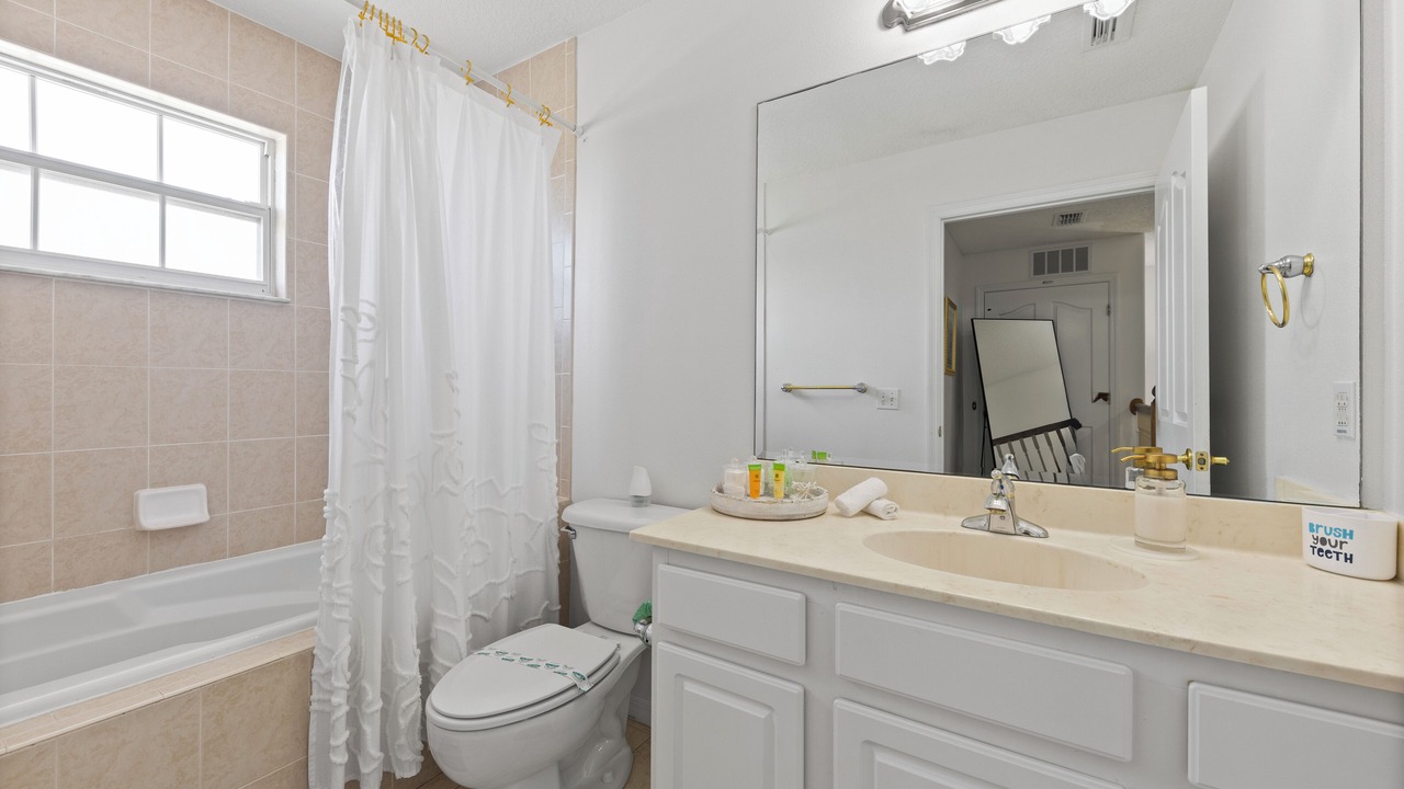 Photo of Bathroom in Bahama Bay