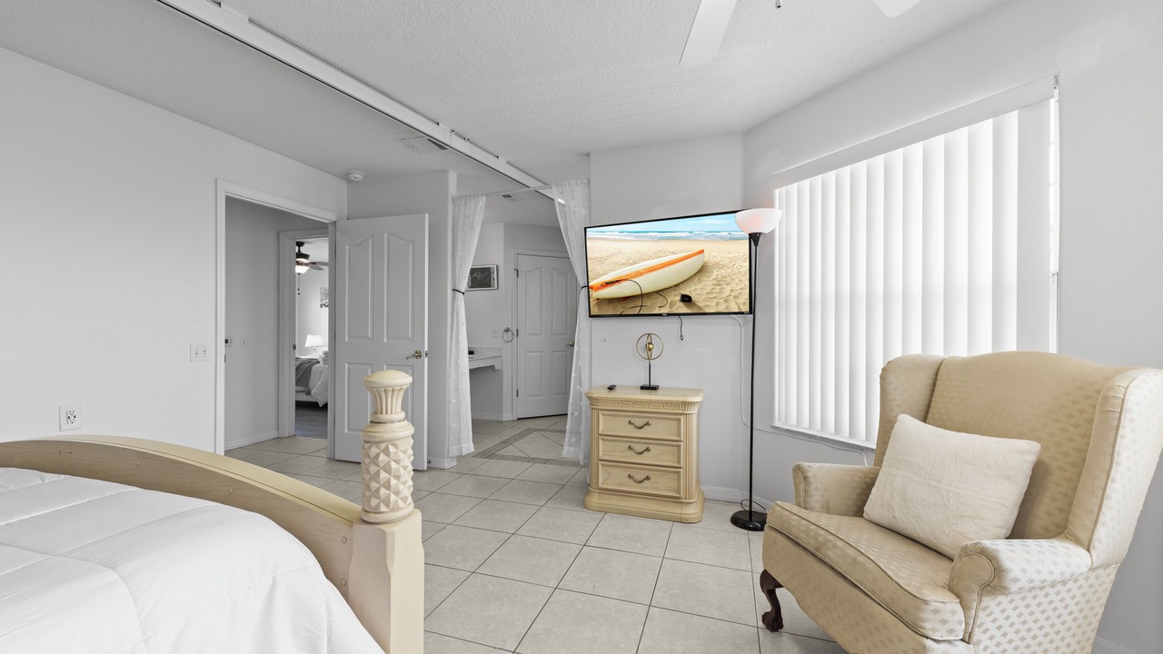 Photo of Bedroom in Bahama Bay