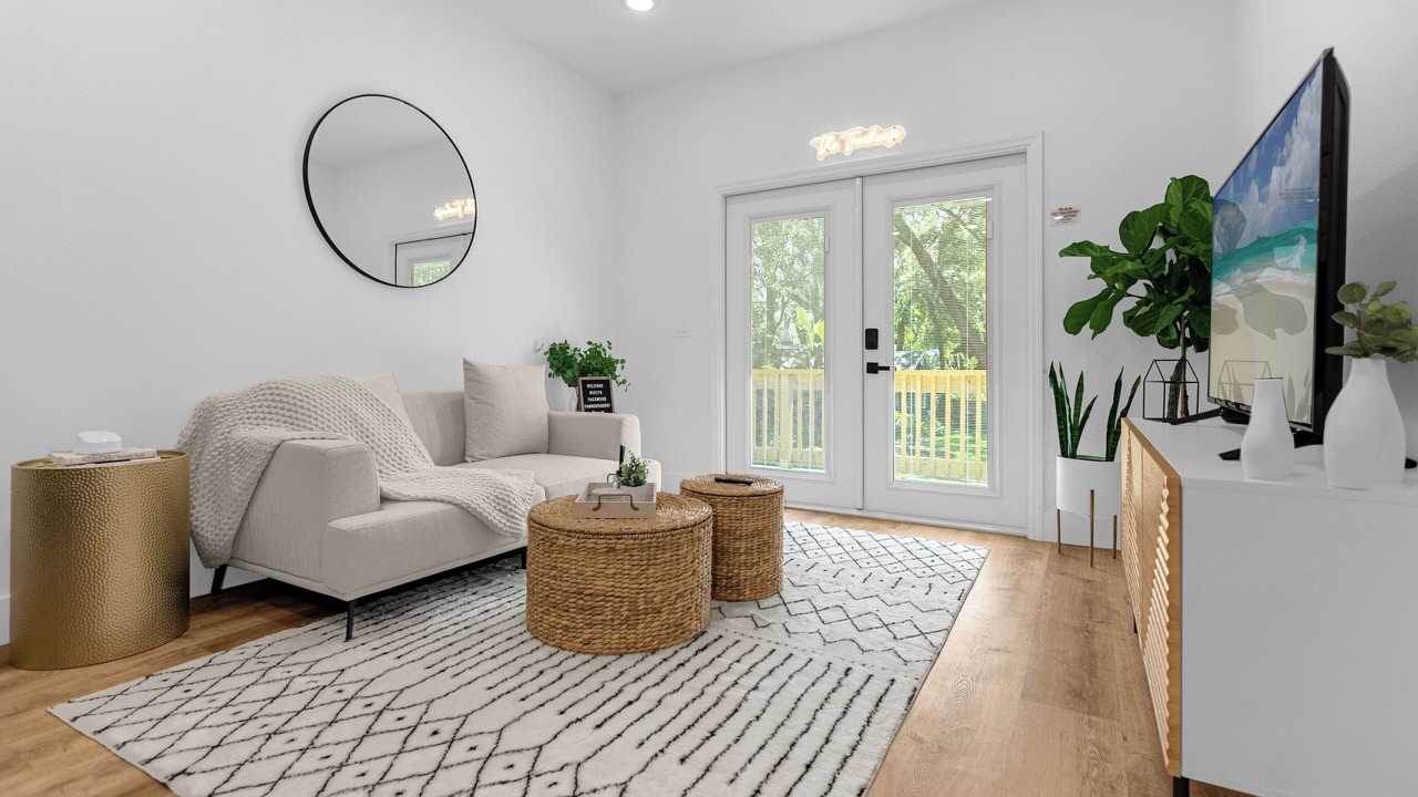 Photo of Livingroom in Lake Cherokee