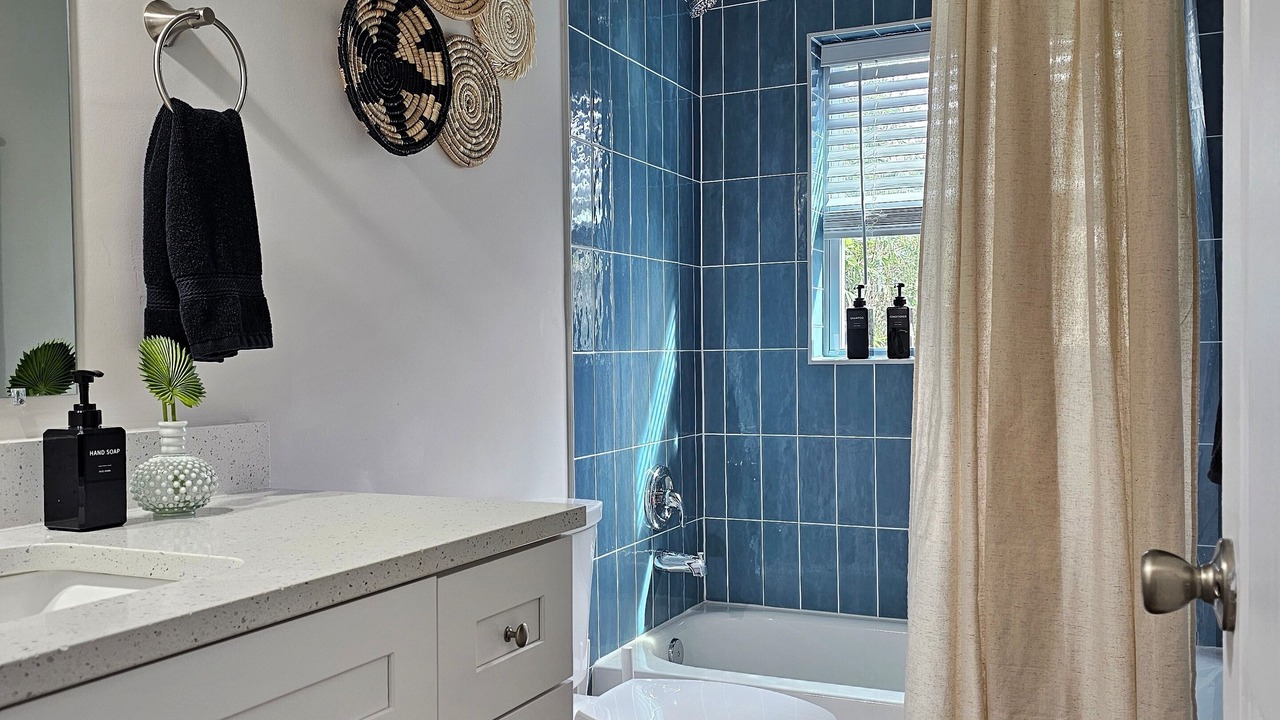 Photo of Bathroom in Lake Davis - Greenwood