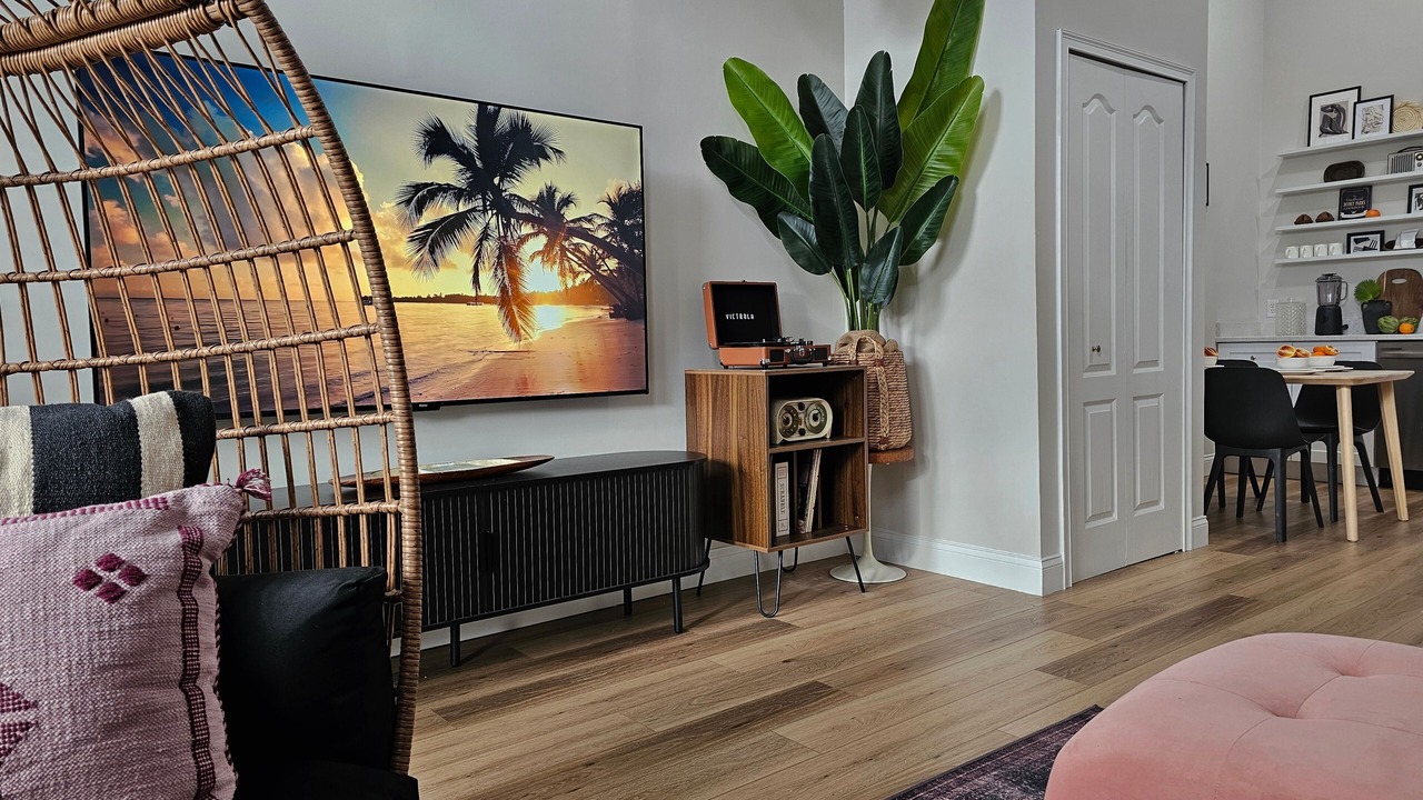Photo of Livingroom in Lake Davis - Greenwood