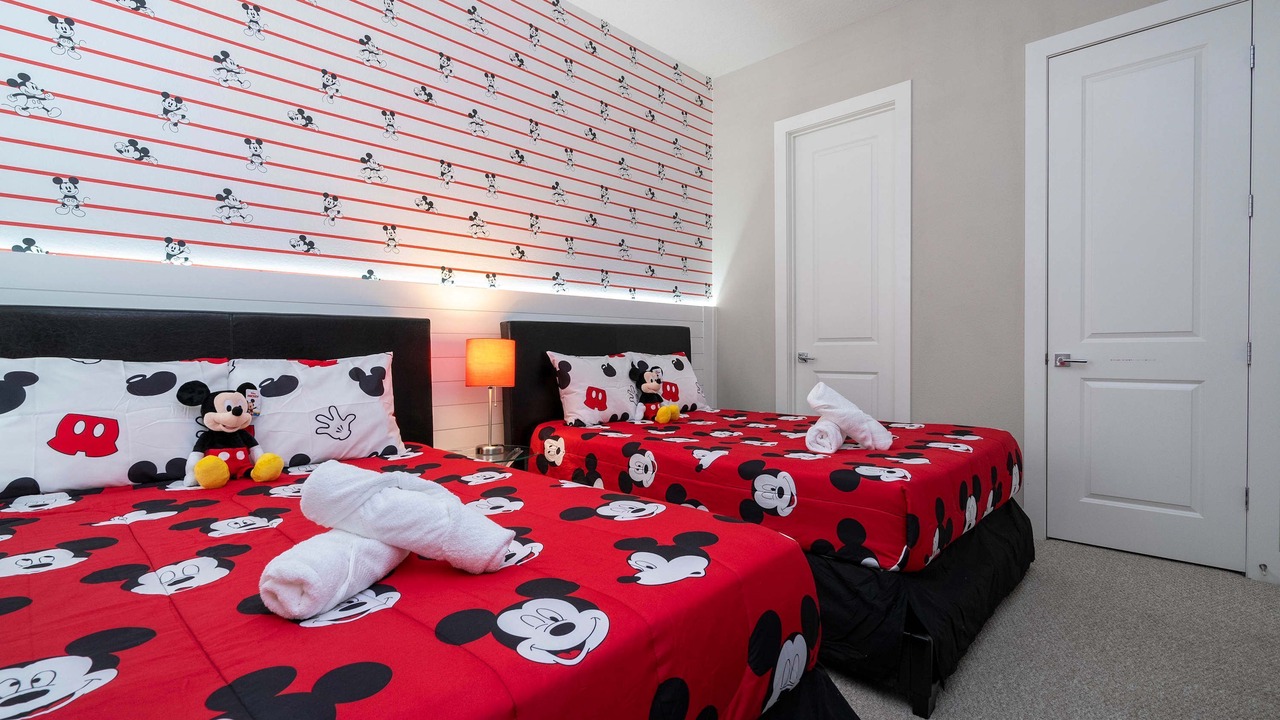 Photo of Bedroom in Crestwynd Bay