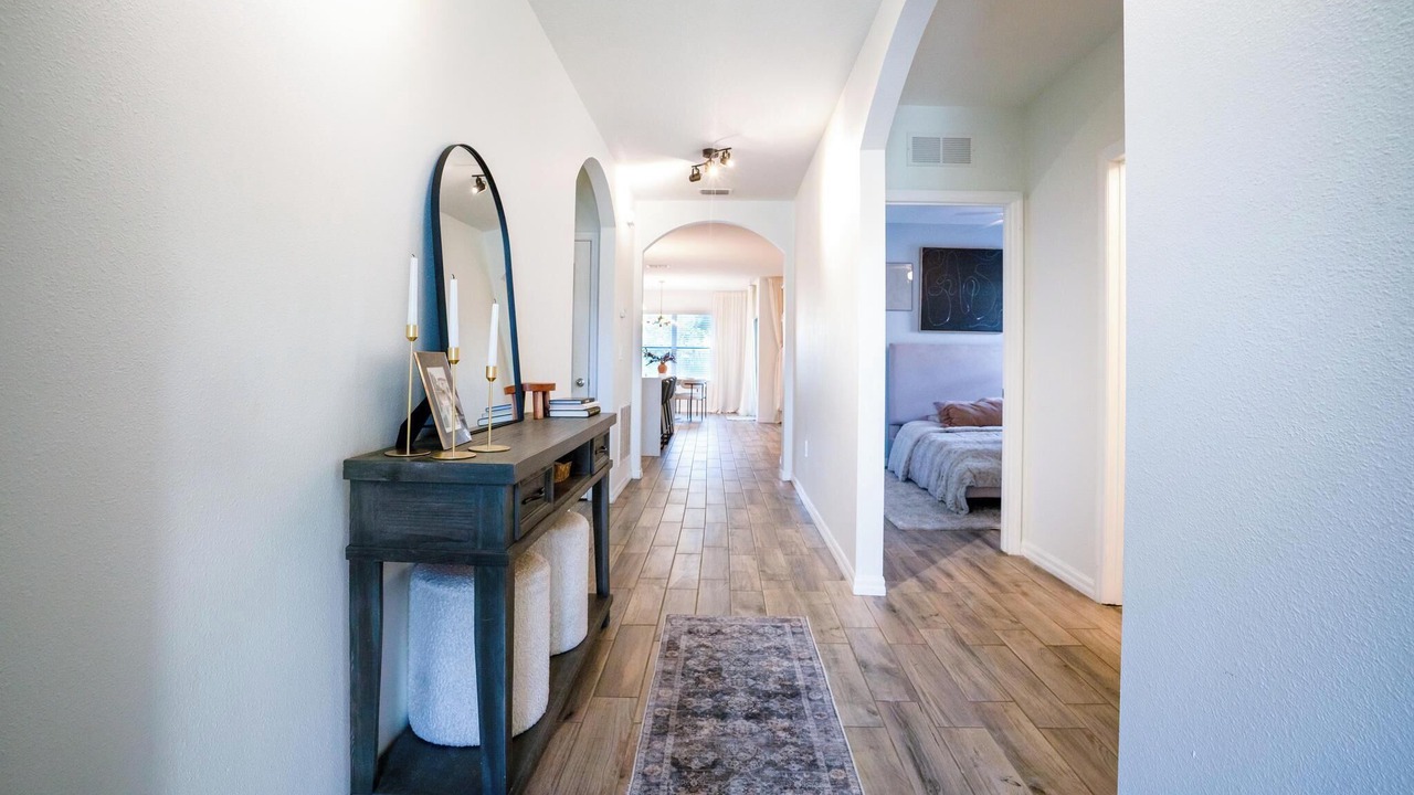 Photo of Bedroom in Buena Ventura Lakes