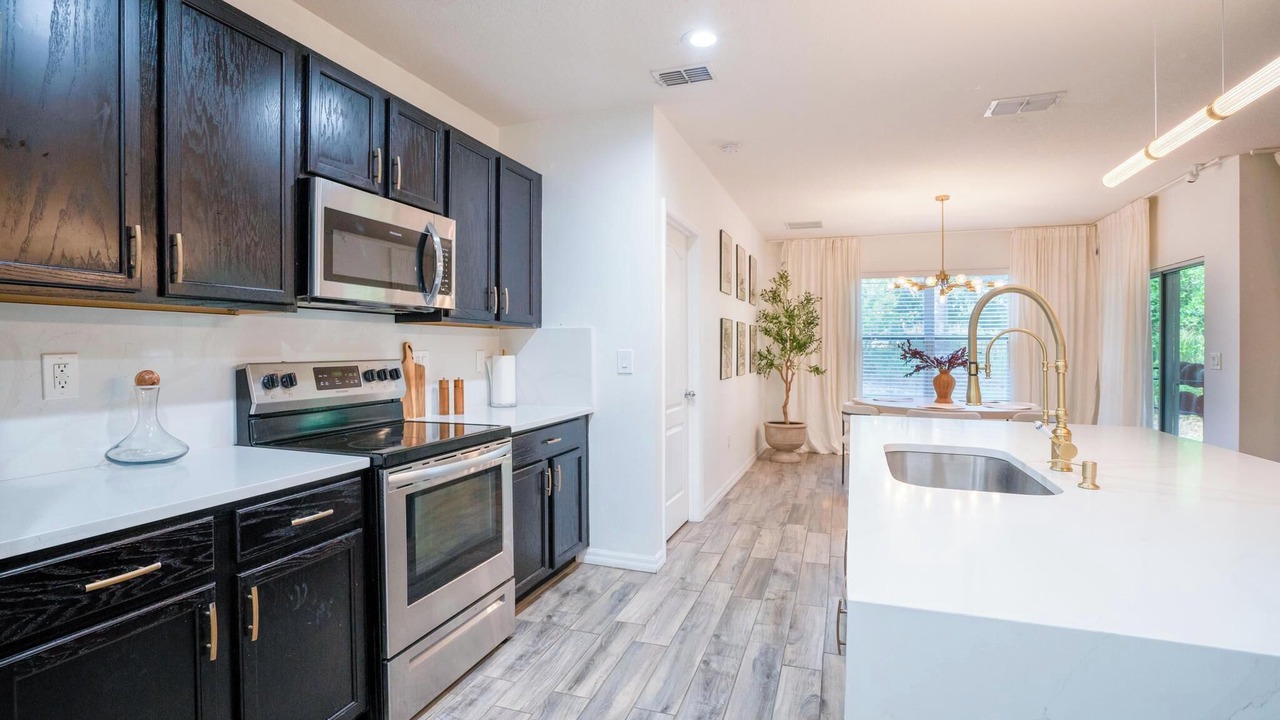 Photo of Kitchen in Buena Ventura Lakes