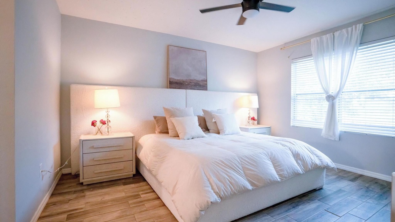 Photo of Bedroom in Buena Ventura Lakes