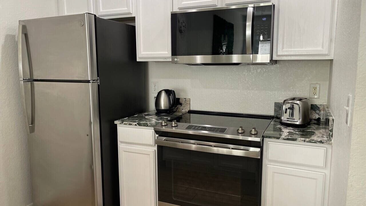 Photo of Kitchen in Veranda Palms