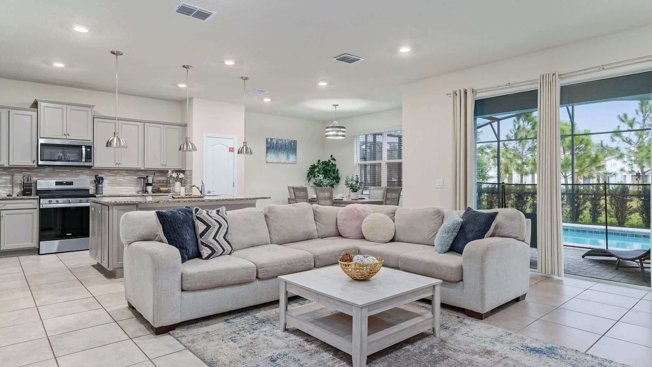Photo of Livingroom in Loughman