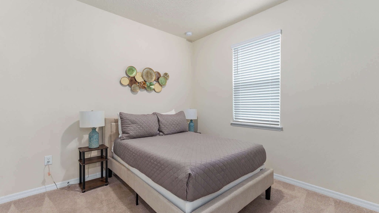 Photo of Bedroom in Loughman