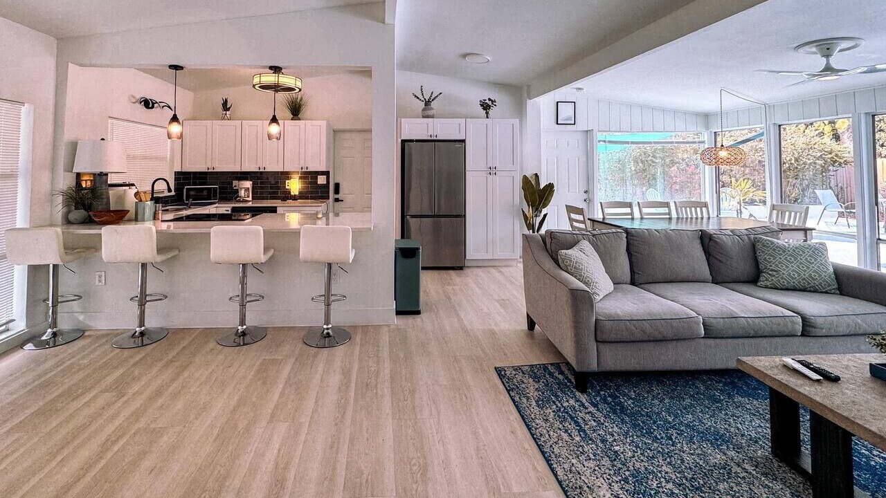 Photo of Livingroom in Lake Underhill