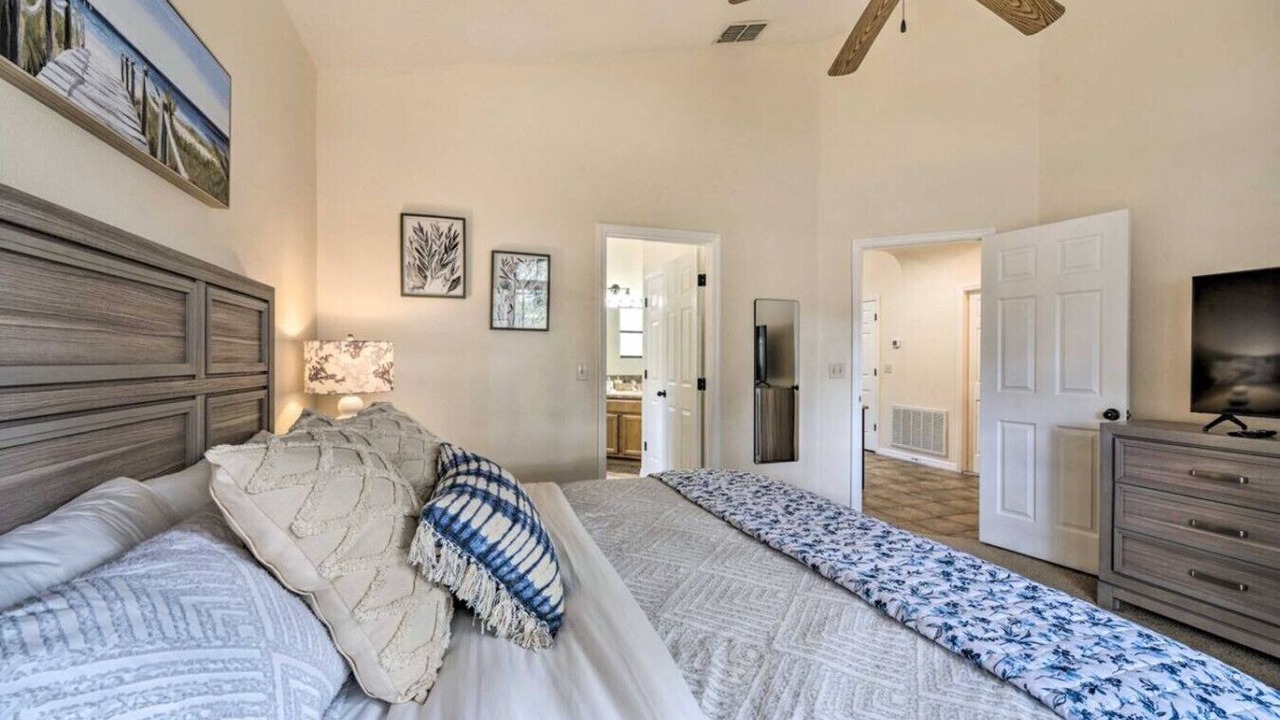 Photo of Others in Bridgeford Crossings