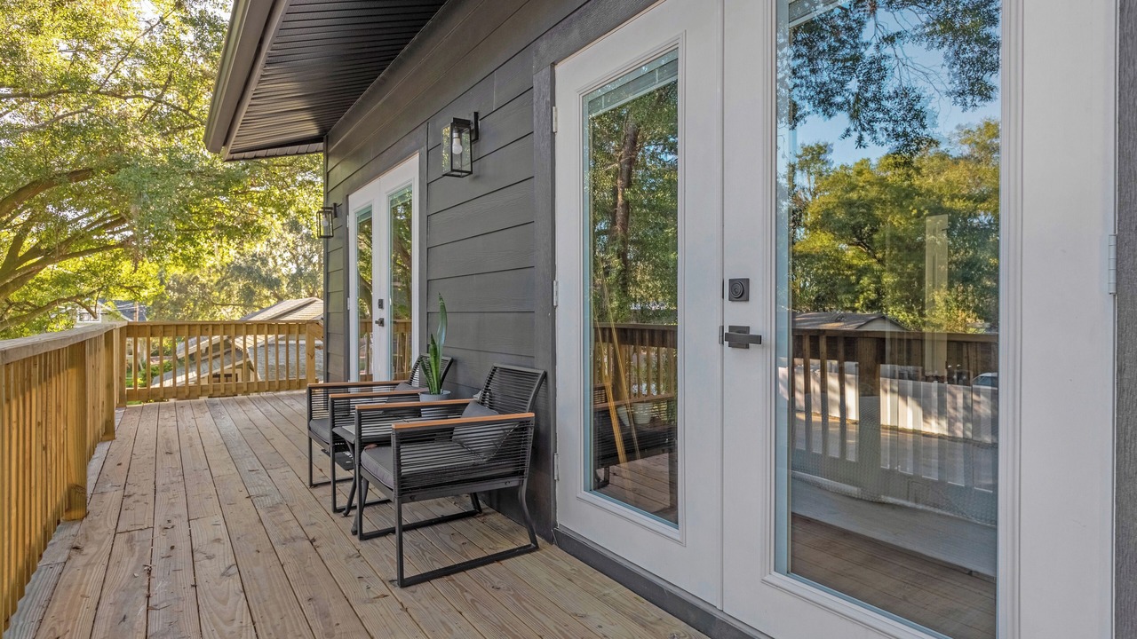 Photo of Patio Balcony in Lake Davis - Greenwood