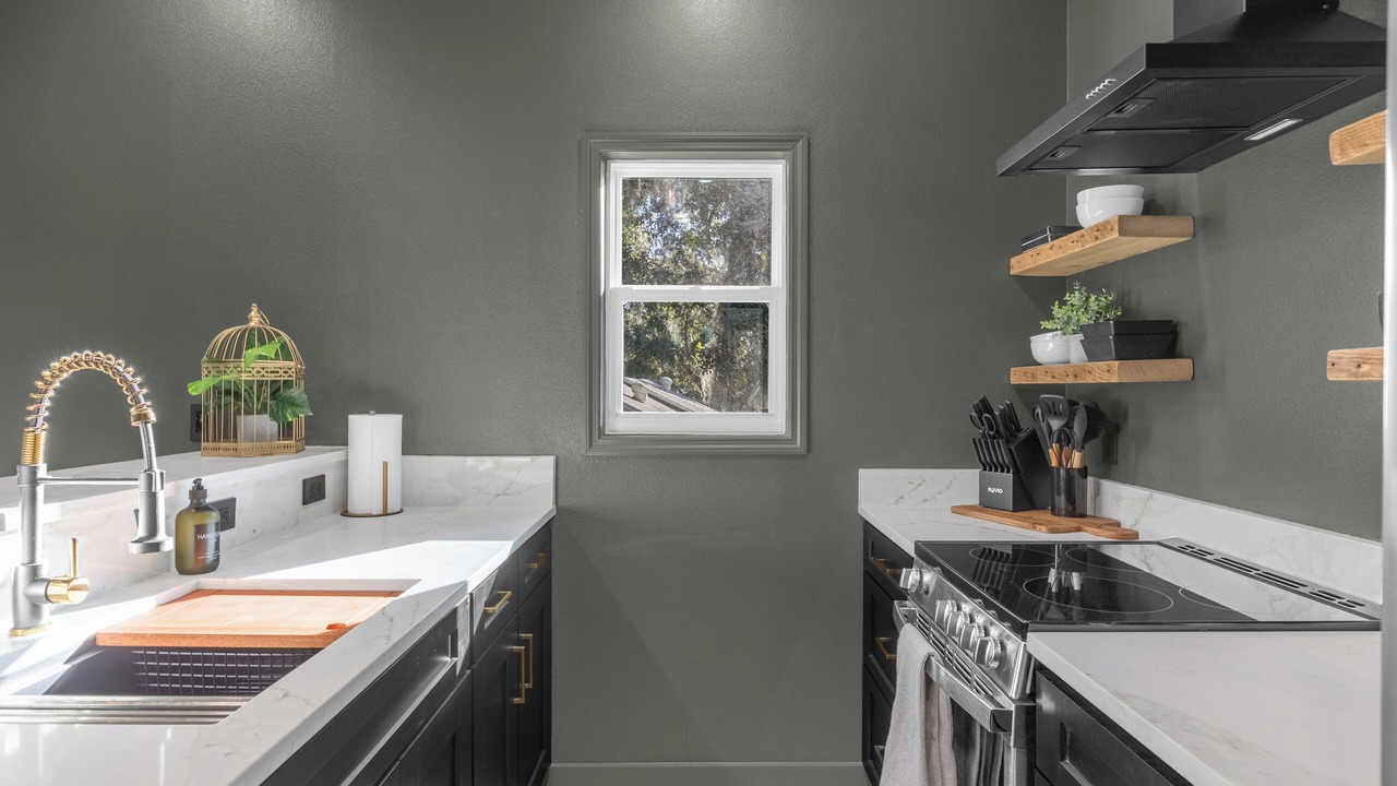 Photo of Kitchen in Lake Davis - Greenwood