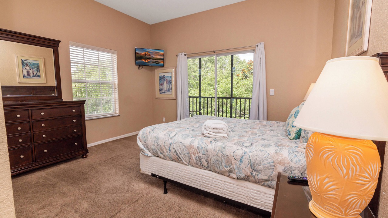 Photo of Bedroom in Bahama Bay
