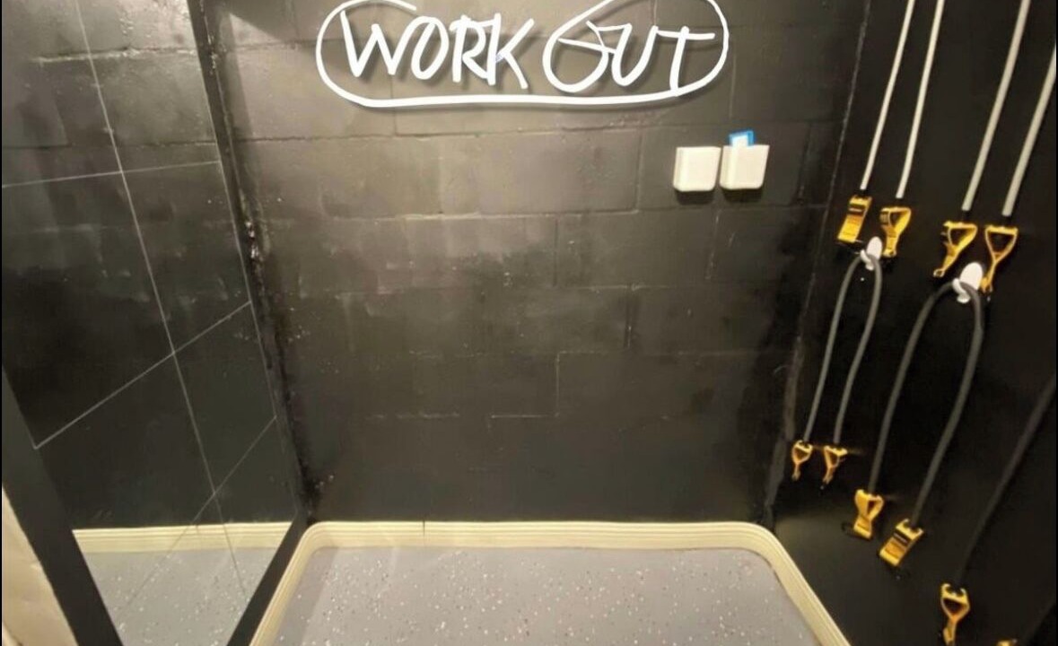 Photo of Bathroom in Buena Ventura Lakes