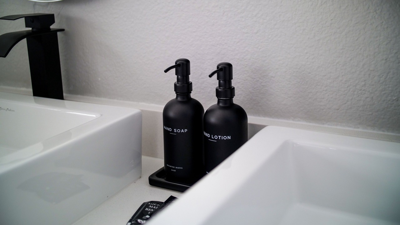 Photo of Bathroom in Buena Ventura Lakes