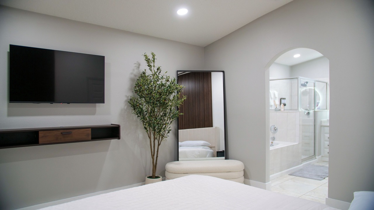 Photo of Bedroom in Buena Ventura Lakes