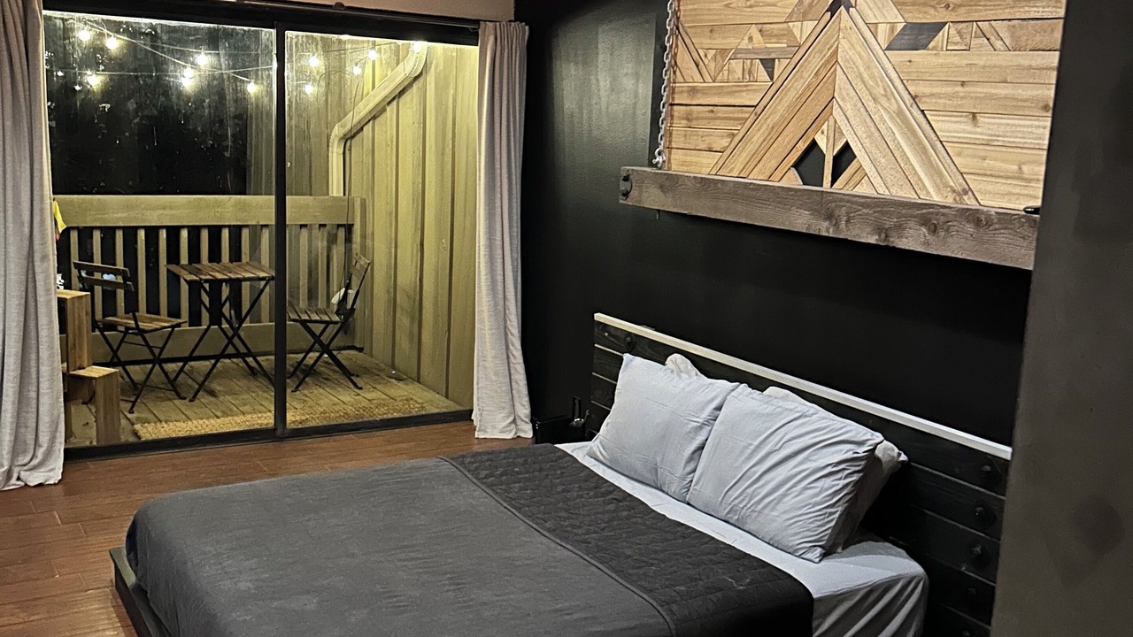 Photo of Bedroom in Kirkman South