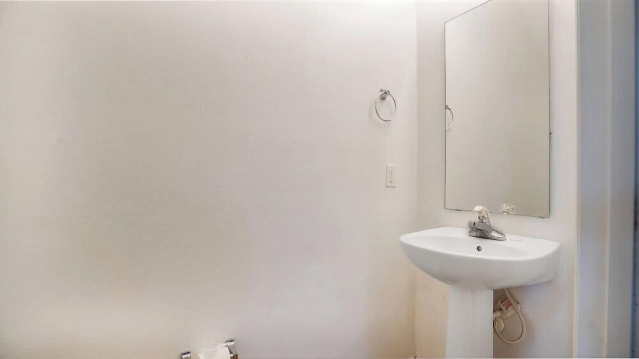 Photo of Bathroom in Crestwynd Bay