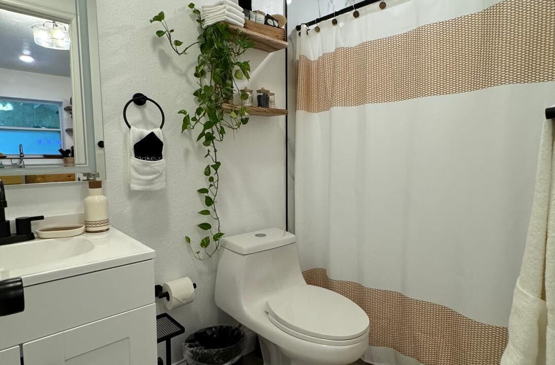 Photo of Bathroom in Historic Downtown Kissimmee