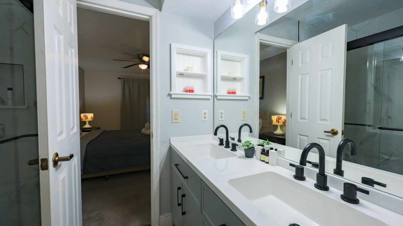 Photo of Bathroom in Southwest Orlando