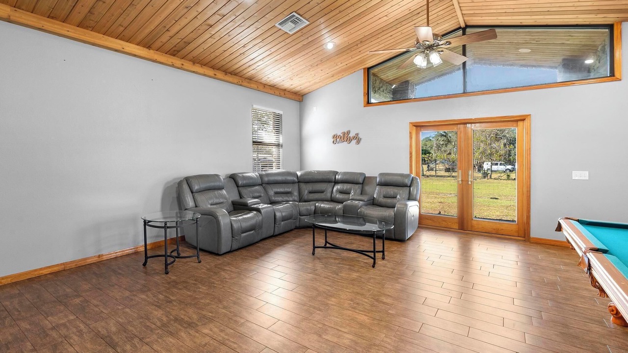 Photo of Livingroom in St. Cloud