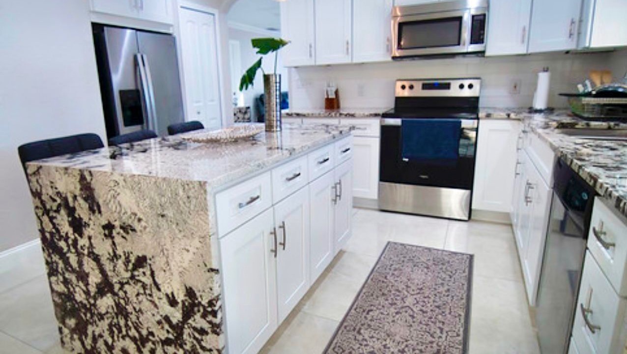Photo of Kitchen in Dover Shores West