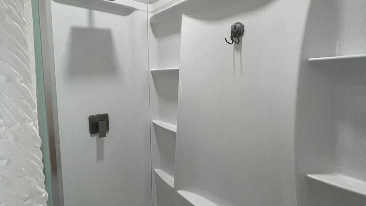 Photo of Bathroom in Buena Ventura Lakes